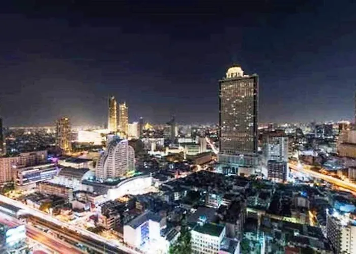 State Tower View River Station Апартаменты *