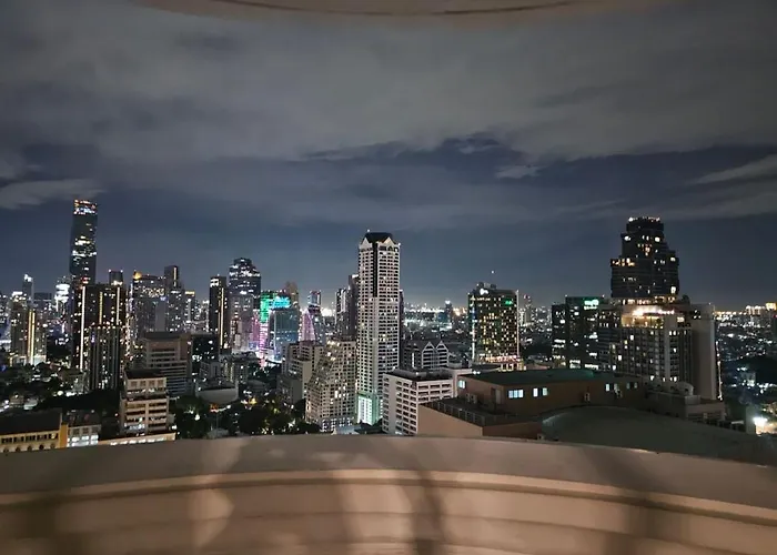Апартаменты State Tower View River Station *